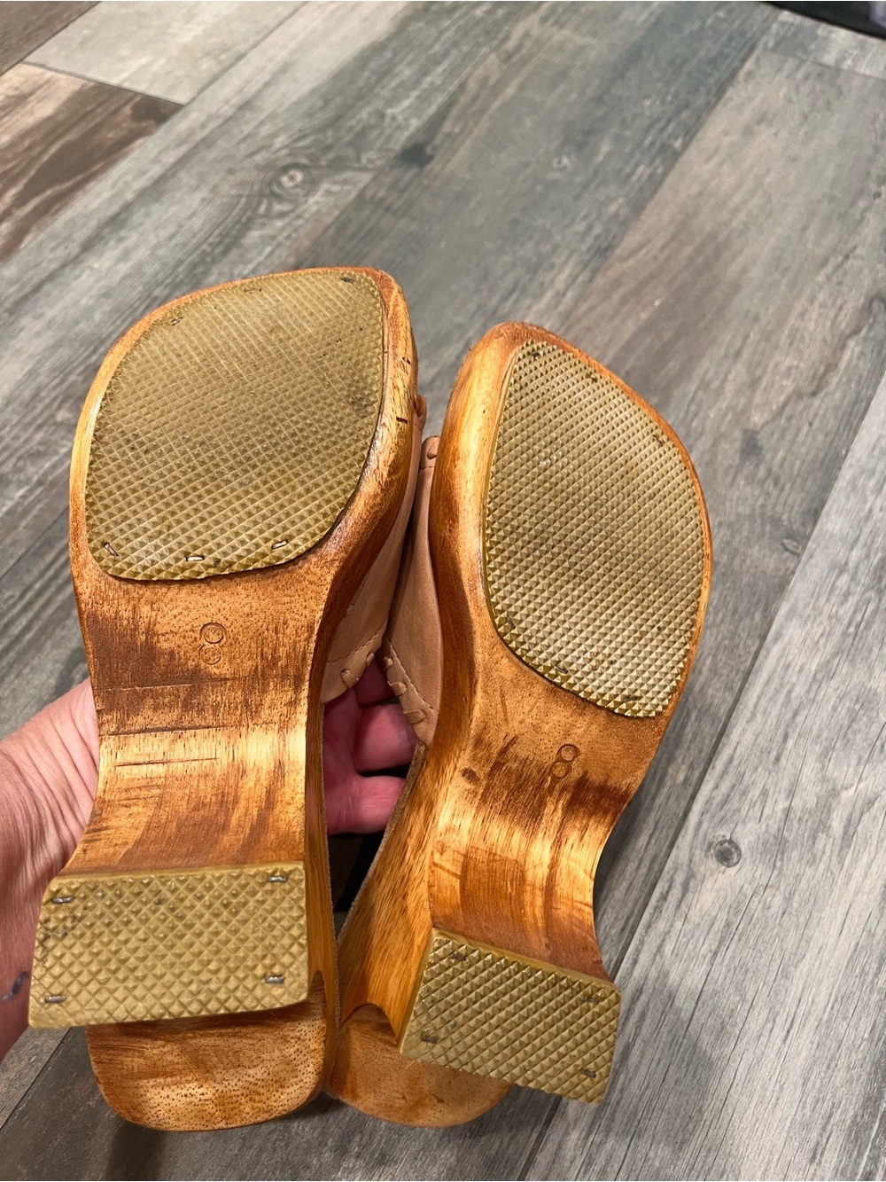 Vintage Candie’s Wood Sculptured Platform Sandals 70-80’s Chunky Heel Clogs Sz 8 - Picture 5 of 6